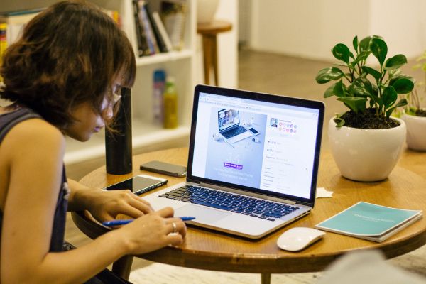 Jobs in Canada For Foreigners